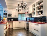 41 on vigne greyton cottage kitchen