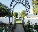 the oaks estate wedding venue entrance
