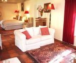 high hopes greyton b&b violet room lounge